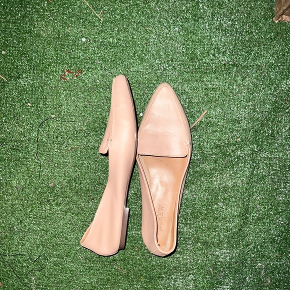 J.Crew Cream Topped Toe Flats Size 7 - Picture 3 of 4